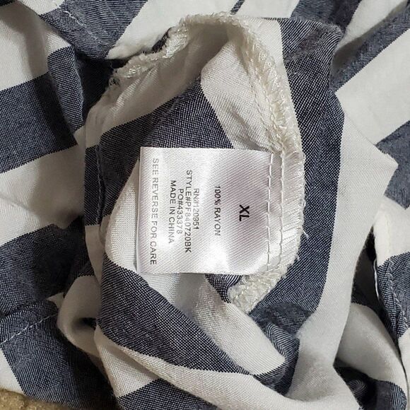 Pink Rose Womans Sz XL Blue Stripe Button Front Tie Hem Long Sleeve Top - Picture 6 of 6